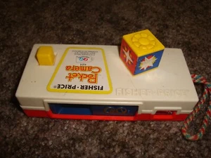 FISHER PRICE VINTAGE POCKET CAMERA 464 1974 1973 ZOO PICS - Picture 1 of 5
