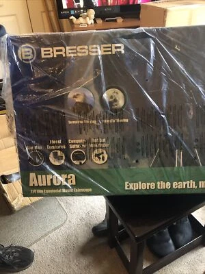 BRESSER AURORA 114 mm Equatorial Mount Telescope New in Box - Image 1 of 4