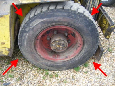 GABELSTAPLERREIFEN INNENSCHLAUCH 7.50 15 12 LAGIG PAAR TOP PROFIL STAHLFELGEN - Bild 1 von 4