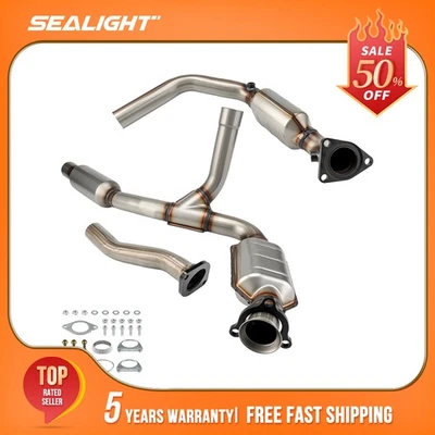 Catalytic Converter for Chevrolet Express 2500 /3500 /4500 GMC Savana 2012-2020 Foto 1 de 4