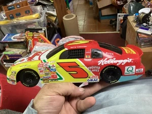 1997 Toy Biz NASCAR 1:18 Rumble  Roar Racer Kellogg's Terry Labonte - Loose - Picture 1 of 4