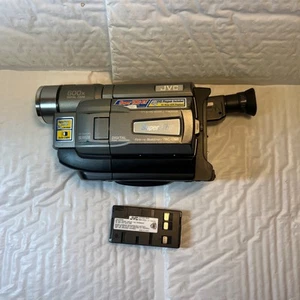 JVC GR-SXM340 S-VHS, VHS-C Analog Camcorder 400x W/ Battery - Bad Tracking - Picture 1 of 10