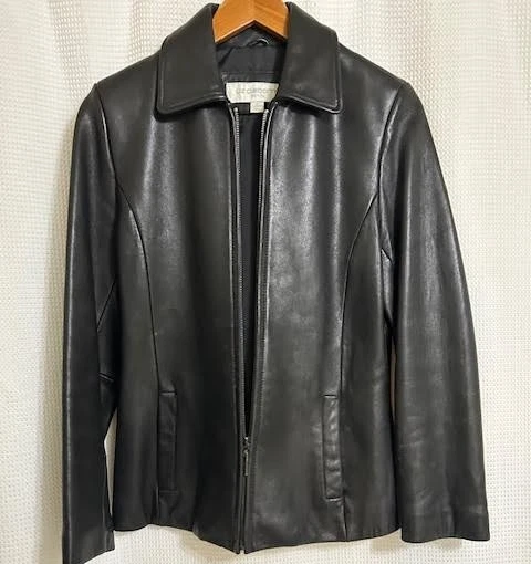 Chaqueta Liz Claiborne Cuero Genuino Cremallera Completa Con Cuello Negra, Talla Pequeña S Foto 1 de 3