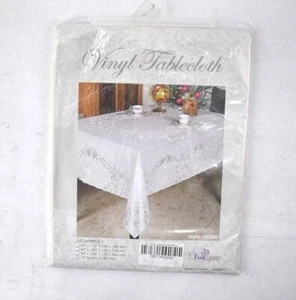 Violet Linen Inc 72" Round Vinyl Lace Betenburg Design Beige Tablecloth - Picture 1 of 8