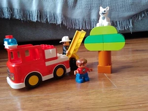Lego Duplo Fire Engine With Light & Sound - Picture 1 of 4