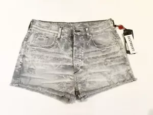 TRUE RELIGION WOMEN SCOUT BOYFRIEND DISTRESS SHORT ACID TP WC656VN3 NWT 28W $179 - Picture 1 of 4