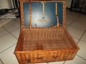 Picknick-Koffer von SIR HENRY aus Flechtweide für 4 Personen, Vintage, Edel - Bild 1 von 11
