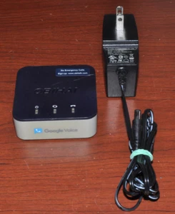 Obihai OBi200 1-Port VoIP Adapter with Google Voice and Fax Support for Home ONL - Photo 1/4
