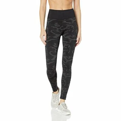 NUEVO CON ETIQUETAS Espléndidas Leggings de Atletismo de Estudio para Mujer Negras Camufladas Talla Mediana $65 i247 Foto 1 de 3