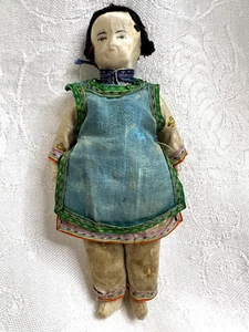 Vintage Antique Chinese Doll with Silk Clothing and Face - Picture 1 of 12
