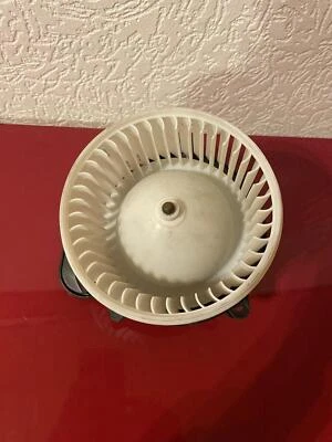 Heizungsgebläse Gebläsemotor Lüftung Heizung  13293624 Corsa E Adam Original - Bild 1 von 2