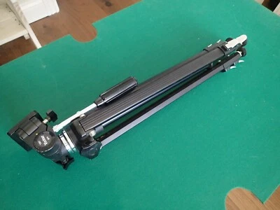Vivitar 911 Adjustable Height Tripod Stand Standard Camera Mount - Image 1 of 4