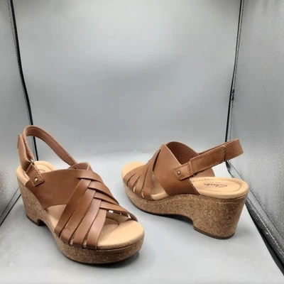 Sandalias Clarks Giselle Glow para mujer 7M cuero tostado con correa A37 Foto 1 de 4