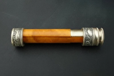 Asiento de carrete roscado Rodmaker 247 TROUT GRABADO bloqueo hacia abajo Foto 1 de 3