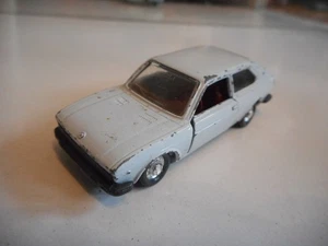 Mira Seat 128-3P in White - Picture 1 of 2