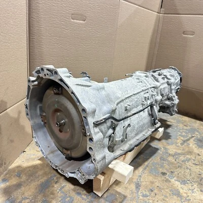 КРАСНАЯ СПОРТИВНАЯ АВТОМАТИЧЕСКАЯ КОРОБКА ПЕРЕДАЧ INFINITI Q50 3,0 Л AWD ОТ ОРИГИНАЛЬНОГО ПРОИЗВОДИТЕЛЯ 2018–2019 годов - Изображение 1 из 4