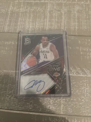 2019-20 Panini Spectra - In the Zone Autograph Prizm #IZ-ABD Avery Bradley /49 - Image 1 of 2