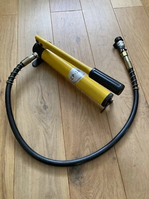 Hydraulic Pump CP-180 With Hose Cylinder Ram Punch Cutter 10T - UK SELLER!
