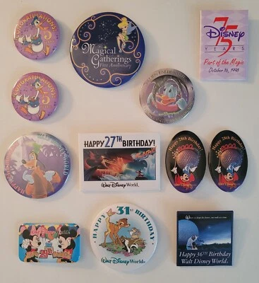 Juego de 12 botones de feliz cumpleaños aniversario de Walt Disney World Foto 1 de 4
