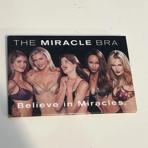 Vintage Victoria's Secret Miracle BH Pinback Staff Badge Button Rare Employee Models - Bild 1 von 3