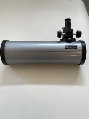 Meade DS Reflecting Telescope D=114mm F=1000mm F/8.8  TELESCOPE ONLY - Image 1 of 3