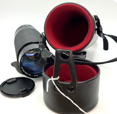 Sears f=60-300mm Lens Model #202 7368500, 1:4.0-5.6, Auto Zoom, Macrozoom + case - Image 1 of 4