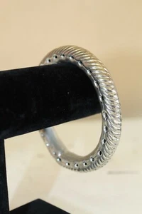 L India Incised Silver Metal Rustic Bangle Bracelet Boho Ethnic Hoop Tribal - Picture 1 of 4