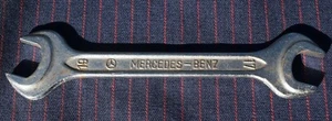 VINTAGE MERCEDES BENZ17-19MM OPEN END WRENCH CAR TOOL KIT HEYCO WEST GERMANY - Picture 1 of 3