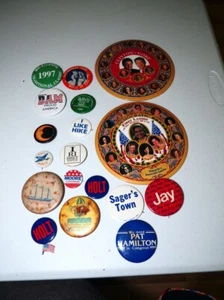 Lot of 18 Political Campaign Buttons, Presidential, Clinton/Gore, Moore - Picture 1 of 1