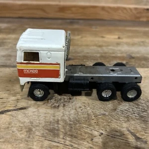 Ertl Kenworth McKee Bakery Truck Cab Only1:48 - Picture 1 of 7