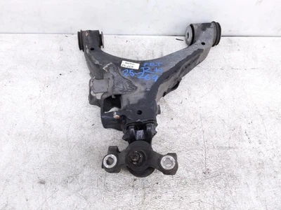 Brazo de control inferior del pasajero delantero Toyota Tundra 2007-2021 48068-09100 Foto 1 de 4