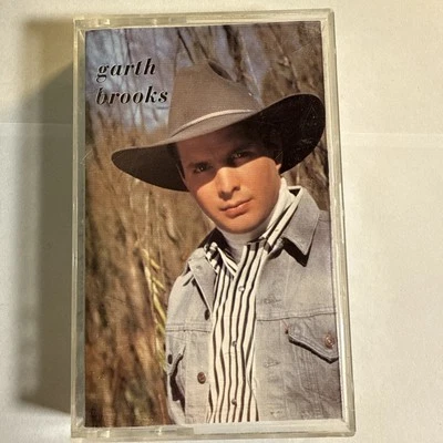 Garth Brooks- Self Titled First Album- Cassette Tape 1989 Capitol Records - Image 1 of 3