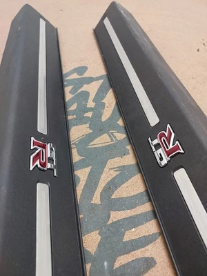Nissan GTR R35 Door Sill Scuff Plate Silver Trims 1 Pair - Image 1 of 4