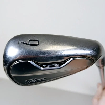 Titleist T200 9 Iron Golf Club Graphite Shaft Stiff Flex Right Handed Project X - Image 1 of 4