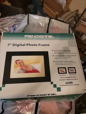 Pandigital 7-inch Digital Photo Frame Black/Brown Interchangeable Frames 64MB - Image 1 of 4
