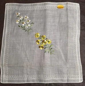 Vintage White Embroidered Floral Lace Handkerchief Hanky Wedding Bride NWT - Picture 1 of 6