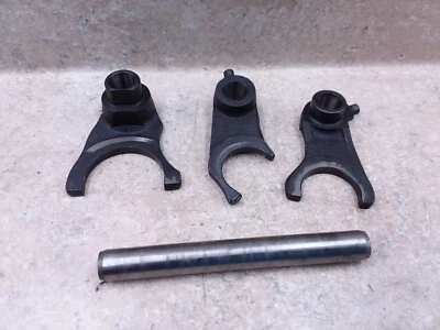 Lote de horquillas de cambio de marchas de motor Bultaco 250 Alpina modelo 85 1971 ANX-C Foto 1 de 4