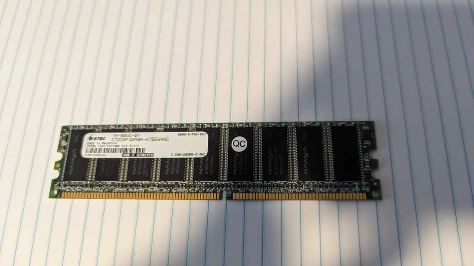 256MB PC2100E 1RX8 DDR-266MHz ECC CL2 5-3-3 184-Pin DIMM ECC NON-REG - Image 1 of 1
