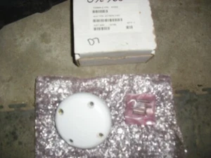 Trimble AV33 Low Profile L1 Antenna 83553 / AT1675-116T - Picture 1 of 3