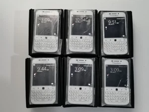 BlackBerry Classic Q20 SQC100-2 - 16GB - (Unlocked) - GOOD DEAL !!! - Afbeelding 1 van 17