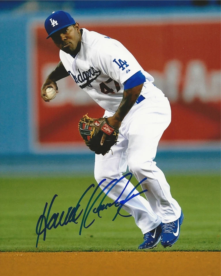 HOWIE KENDRICK SIGNED LOS ANGELES DODGERS 8X10 PHOTO AUTOGRAPH - Image 1 of 1