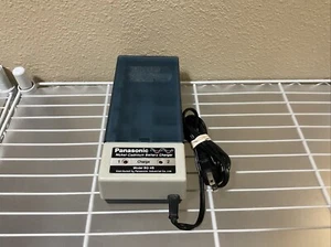 Vintage Panasonic BQ-4B AAA AA C D Nickel-Cadmium Rechargeable Battery Charger - Picture 1 of 4