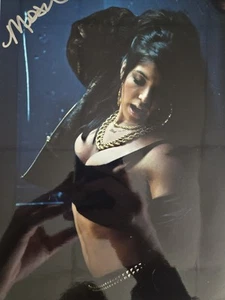 Melissa Molinaro Autographed Signed 8x10" Photograph Canadian Pop Singer - Picture 1 of 4