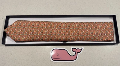 Corbata color melón con temática de golf Vineyard Vines - Martha’s Vineyard ⛳️ "Tea Time" nueva con etiquetas Foto 1 de 4