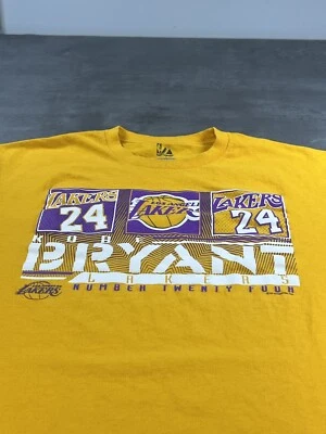 Camisa Majestic Los Angeles Lakers Kobe Bryant Adulto Grande Amarilla NBA Baloncesto Foto 1 de 4