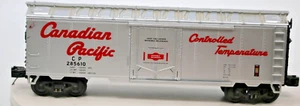 MTH Canadian Pacific, 40' Box Car w/ Plug Door, Tall Ladders w/ Roofwalk O 1:48 - Picture 1 of 10