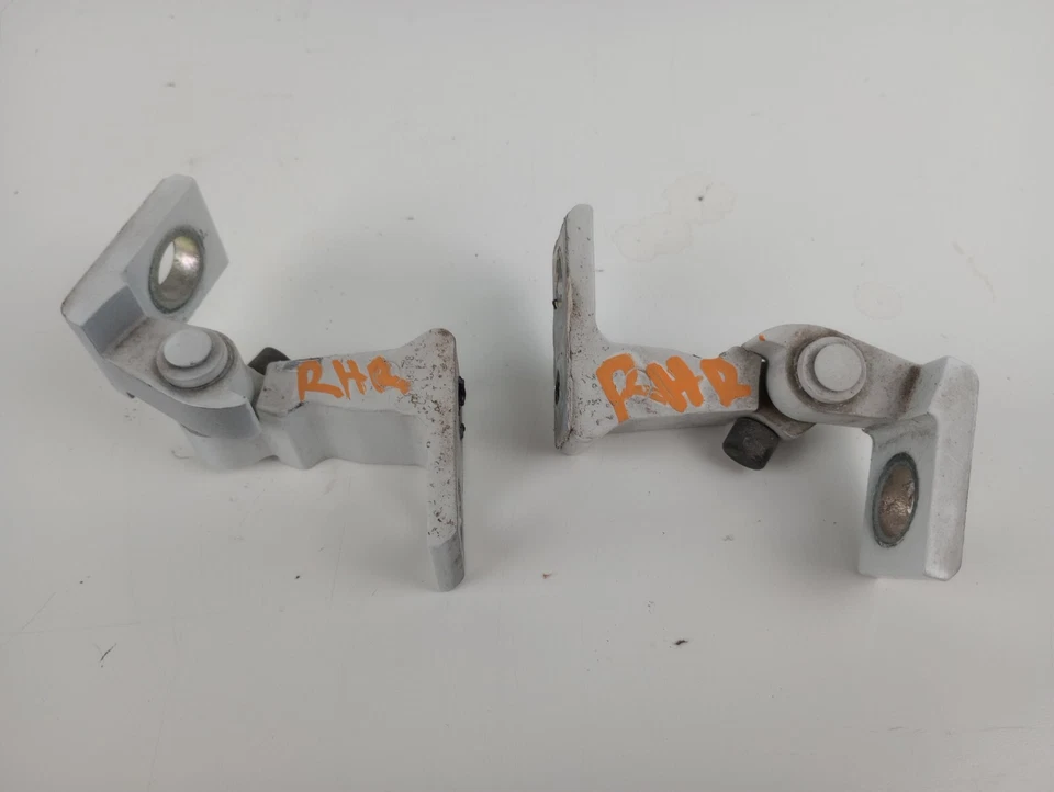 2015 VOLKSWAGEN JETTA СЕДАН ЗАДНЯЯ ПРАВАЯ ДВЕРЬ ПЕТЛИ OEM - Изображение 1 из 2