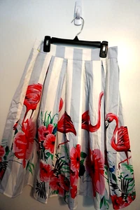 NWT Dressever Women's Skirt Size Small Multi Colored Flamingos Pleated - Picture 1 of 4