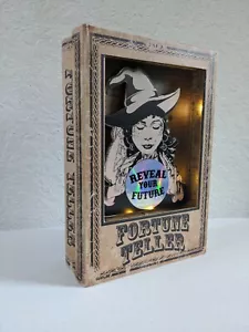 HALLOWEEN ILUMINA ADIVINO BOLA DE CRISTAL ESCONDITE CAJA DECORACIÓN LIBRO (#1) - Imagen 1 de 8