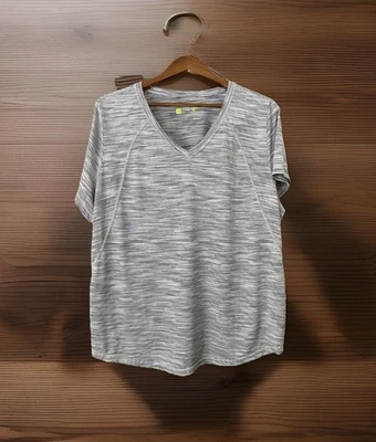 Camiseta para mujer Xersion manga corta cuello en V blanca, negra, gris a rayas talla 1X Foto 1 de 4